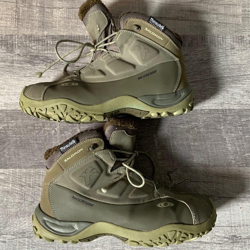 Salomon women’s boots